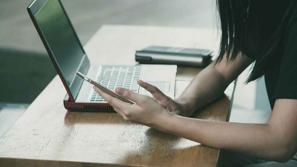 خطوات إنشاء مشروع تجاري عبر الإنترنت