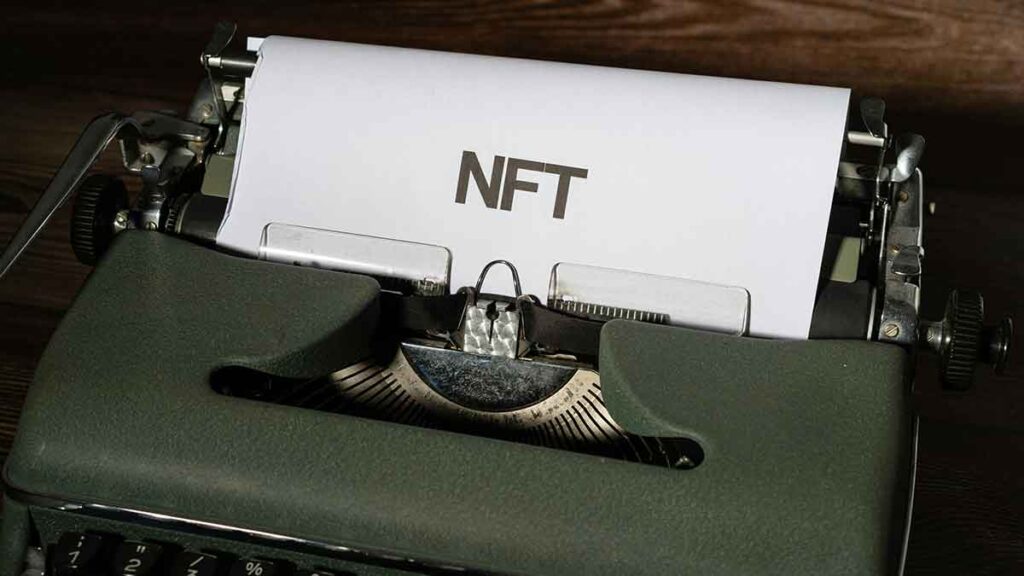 تعرف على كيفية عمل العملات المشفرة والرموز غير القابلة للاستبدال (NFTs)